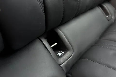 40 of 66 for Audi e-tron Sport 55 quattro