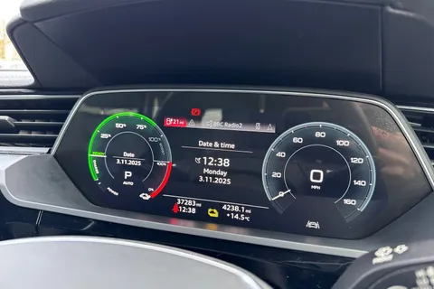 53 of 66 for Audi e-tron Sport 55 quattro