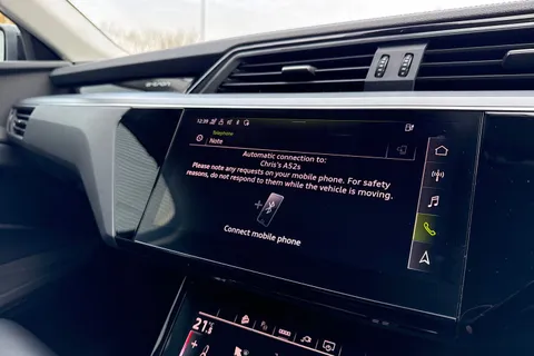 59 of 66 for Audi e-tron Sport 55 quattro