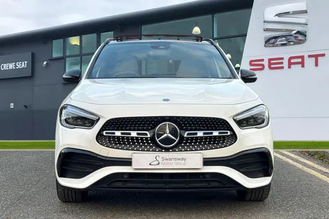 KS23NNG Mercedes-Benz Gla 1.3 GLA200 AMG Line Night Edition (Premium Plus) 7G-DCT Euro 6 (s/s) 5dr Thumbnail #7