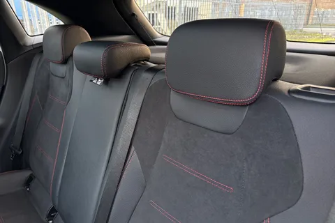 KS23NNG Mercedes-Benz Gla 1.3 GLA200 AMG Line Night Edition (Premium Plus) 7G-DCT Euro 6 (s/s) 5dr Thumbnail #20