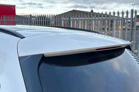 KS23NNG Mercedes-Benz Gla 1.3 GLA200 AMG Line Night Edition (Premium Plus) 7G-DCT Euro 6 (s/s) 5dr Thumbnail #27