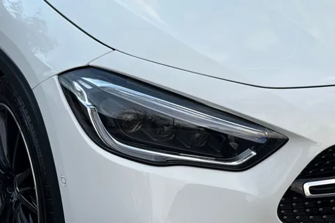 KS23NNG Mercedes-Benz Gla 1.3 GLA200 AMG Line Night Edition (Premium Plus) 7G-DCT Euro 6 (s/s) 5dr Thumbnail #39