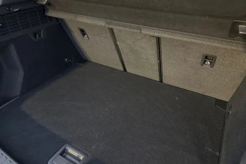 DA25EDJ Audi A3 Black Edition 35 TFSI 150 PS S tronic Thumbnail #8