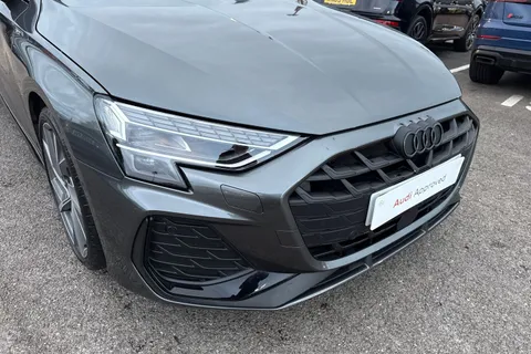 DA25EDJ Audi A3 Black Edition 35 TFSI 150 PS S tronic Thumbnail #10