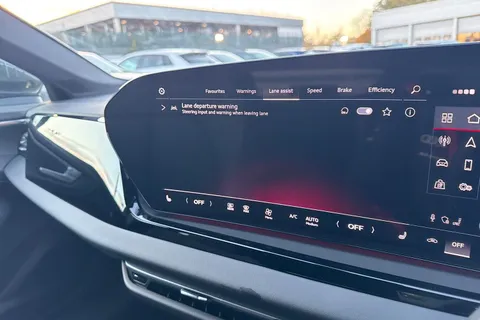  Audi A5 Avant 2.0 TDI S line S Tronic Euro 6 (s/s) 5dr Thumbnail #38