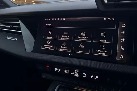 DA25EDJ Audi A3 Black Edition 35 TFSI 150 PS S tronic Thumbnail #51