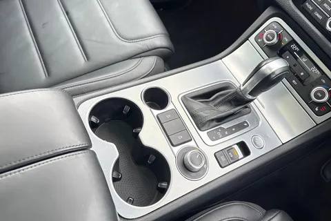 MW66ZTF Volkswagen Touareg 3.0 V6 TDI BlueMotion Tech 262 R-Line 5dr Tip Auto **NAPPA LEATHER** Thumbnail #24
