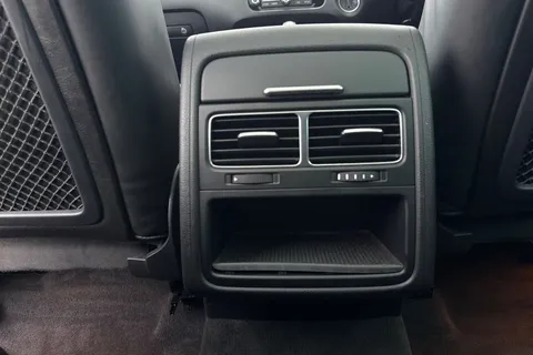 MW66ZTF Volkswagen Touareg 3.0 V6 TDI BlueMotion Tech 262 R-Line 5dr Tip Auto **NAPPA LEATHER** Thumbnail #32