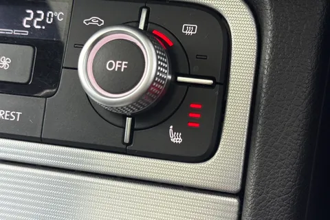 MW66ZTF Volkswagen Touareg 3.0 V6 TDI BlueMotion Tech 262 R-Line 5dr Tip Auto **NAPPA LEATHER** Thumbnail #45