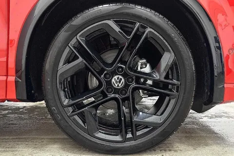 DG25ZJV Volkswagen Tiguan 1.5 eTSI 150 R-Line DSG⭐ Sunroof, Black Pack, Driver assistance package⭐ Thumbnail #6