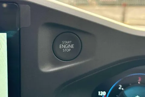 29 of 36 for Volkswagen Transporter T28 Panel Van Commerce SWB 110 PS 2.0 TDI 6sp Manual