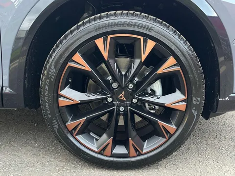 DF25LMJ CUPRA Formentor 1.5 eTSI V3 DSG Euro 6 (s/s) 5dr Thumbnail #6