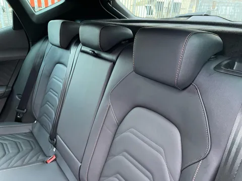 DF25LMJ CUPRA Formentor 1.5 eTSI V3 DSG Euro 6 (s/s) 5dr Thumbnail #13