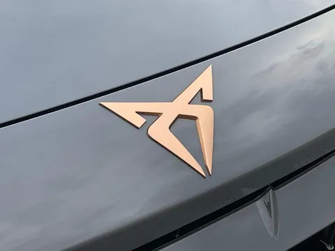 DF25LMJ CUPRA Formentor 1.5 eTSI V3 DSG Euro 6 (s/s) 5dr Thumbnail #36