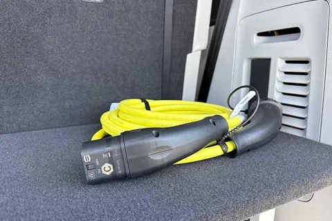 DE25YPW Volkswagen ID. Buzz 210kW Style Pro 86kWh 5dr LWB Auto [7 Seat] Thumbnail #32