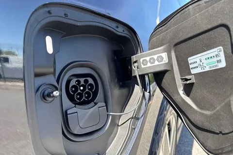 DE25YPW Volkswagen ID. Buzz 210kW Style Pro 86kWh 5dr LWB Auto [7 Seat] Thumbnail #35