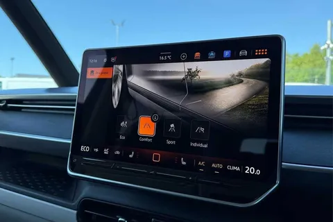 DE25YPW Volkswagen ID. Buzz 210kW Style Pro 86kWh 5dr LWB Auto [7 Seat] Thumbnail #57