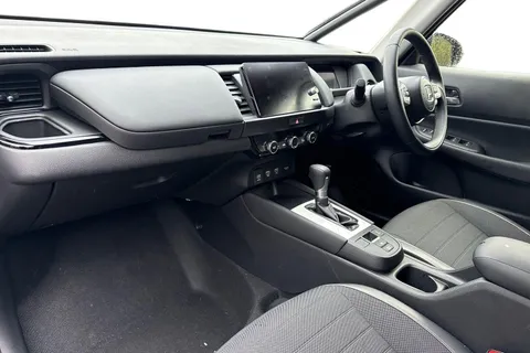 NG25TWW Honda Jazz 1.5 i-MMD Hybrid Crosstar Advance 5dr eCVT Thumbnail #17