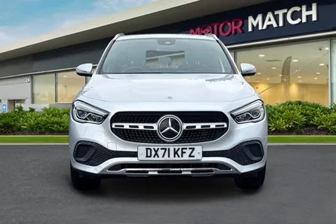 DX71KFZ Mercedes-Benz Gla 1.3 GLA200 Sport (Executive) 7G-DCT Euro 6 (s/s) 5dr Thumbnail #7