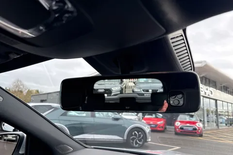 DX71KFZ Mercedes-Benz Gla 1.3 GLA200 Sport (Executive) 7G-DCT Euro 6 (s/s) 5dr Thumbnail #42