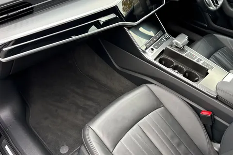 20 of 64 for Audi A6 Avant Avant Sport 40 TFSI 204 PS S tronic