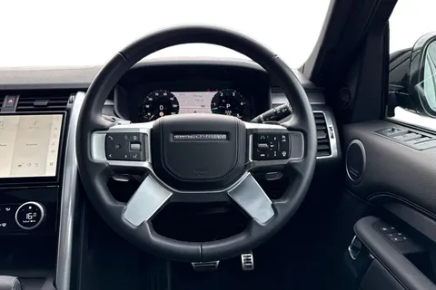 15 of 50 for Land Rover Discovery 3.0 D350 Dynamic HSE 5dr