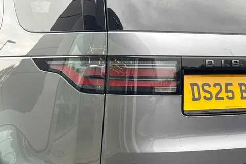 19 of 50 for Land Rover Discovery 3.0 D350 Dynamic HSE 5dr