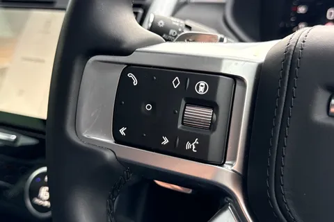 36 of 50 for Land Rover Discovery 3.0 D350 Dynamic HSE 5dr