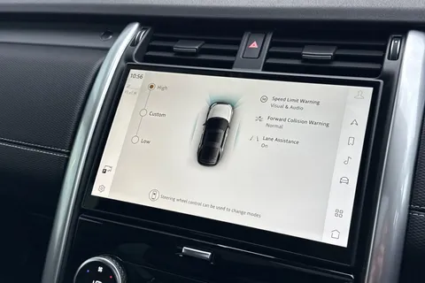 42 of 50 for Land Rover Discovery 3.0 D350 Dynamic HSE 5dr