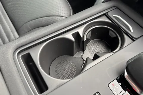 46 of 50 for Land Rover Discovery 3.0 D350 Dynamic HSE 5dr