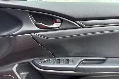 22 of 43 for HONDA CIVIC 1.0 VTEC Turbo 126 EX 5dr CVT