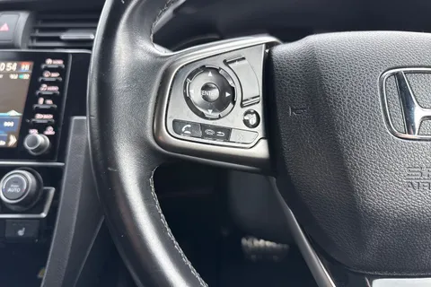 28 of 43 for HONDA CIVIC 1.0 VTEC Turbo 126 EX 5dr CVT