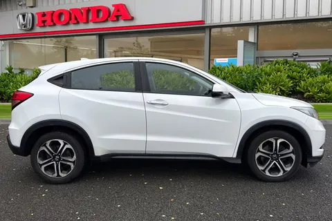 5 of 41 for HONDA HR-V 1.6 i-DTEC SE Navi 5dr