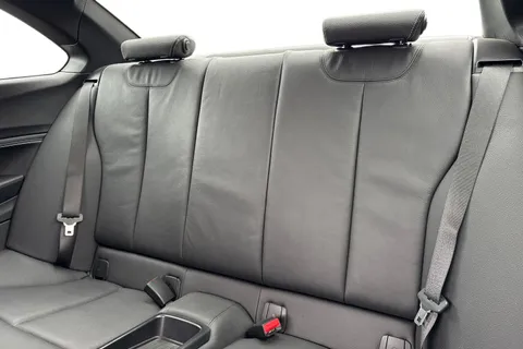 MT69UHL BMW 2 Series 220d M Sport 2dr [Nav] Step Auto Thumbnail #10