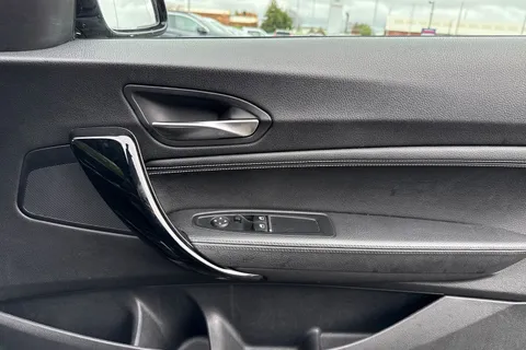 MT69UHL BMW 2 Series 220d M Sport 2dr [Nav] Step Auto Thumbnail #21