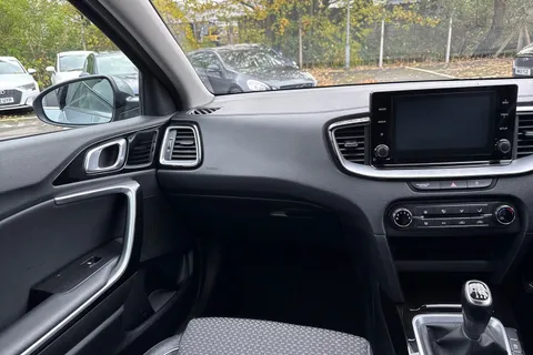 15 of 48 for Kia Xceed 1.0 T-GDi Edition Euro 6 (s/s) 5dr