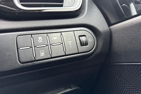 38 of 48 for Kia Xceed 1.0 T-GDi Edition Euro 6 (s/s) 5dr