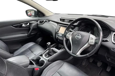 PK16NPN Nissan Qashqai 1.2 DIG-T Tekna 2WD Euro 6 (s/s) 5dr Thumbnail #8