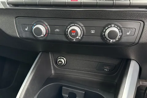 19 of 64 for Audi Q2 1.0 TFSI 30 S line Euro 6 (s/s) 5dr