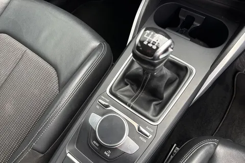 20 of 64 for Audi Q2 1.0 TFSI 30 S line Euro 6 (s/s) 5dr