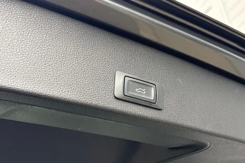 31 of 64 for Audi Q2 1.0 TFSI 30 S line Euro 6 (s/s) 5dr