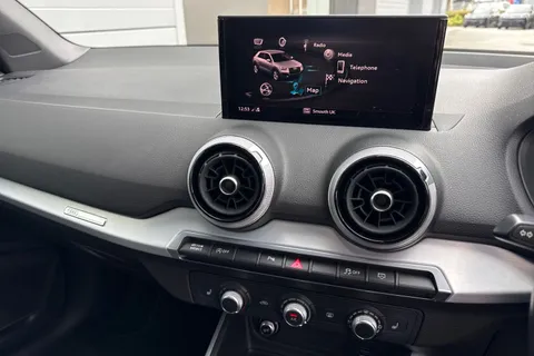 44 of 64 for Audi Q2 1.0 TFSI 30 S line Euro 6 (s/s) 5dr