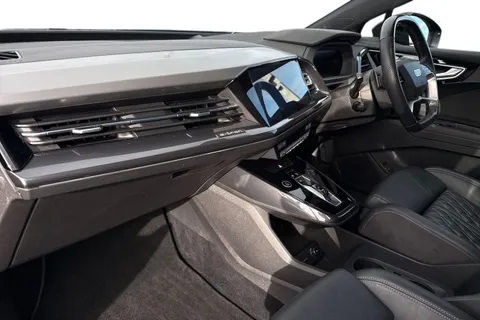 8 of 47 for Audi Q4 e-tron Q4 Sportback Vorsprung 50 e-tron quattro 220,00 kW