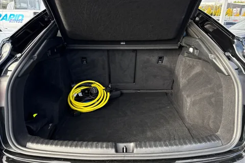 9 of 47 for Audi Q4 e-tron Q4 Sportback Vorsprung 50 e-tron quattro 220,00 kW