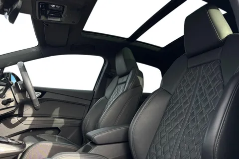 10 of 47 for Audi Q4 e-tron Q4 Sportback Vorsprung 50 e-tron quattro 220,00 kW