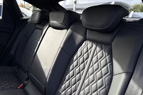 13 of 47 for Audi Q4 e-tron Q4 Sportback Vorsprung 50 e-tron quattro 220,00 kW