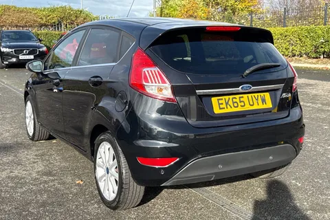 8 of 67 for Ford Fiesta 1.5 TDCi Titanium Euro 6 5dr