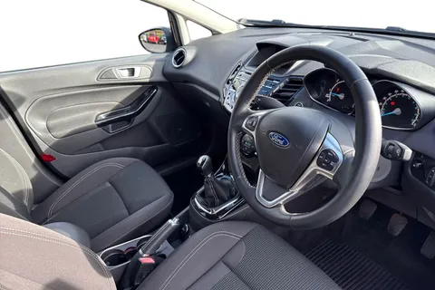 14 of 67 for Ford Fiesta 1.5 TDCi Titanium Euro 6 5dr