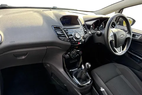 15 of 67 for Ford Fiesta 1.5 TDCi Titanium Euro 6 5dr